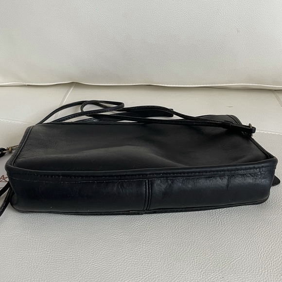 Coach Bonnie Cashin Vintage Black Leather Purse - Picture 5 of 15